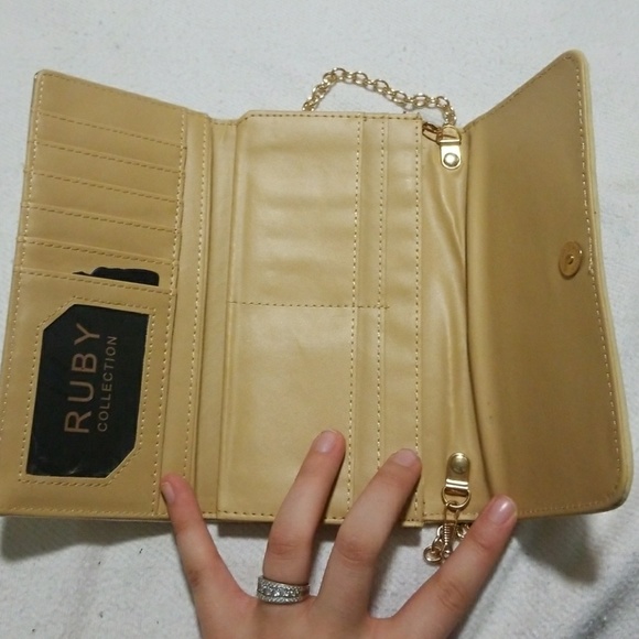 Gold wallet - Picture 3 of 4